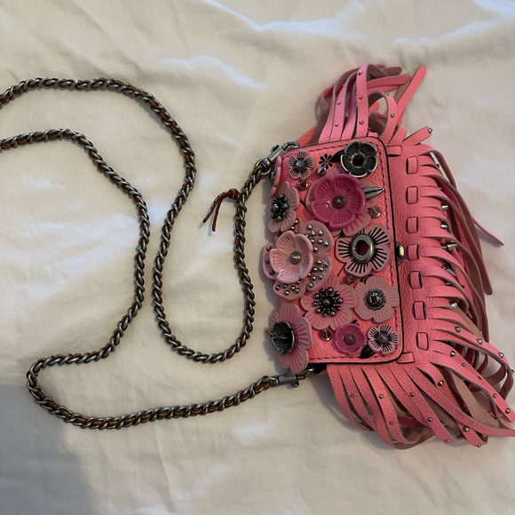 COACH Rogue 1941 Dinkier Wild Tea Rose Fringe Pink Crossbody Purse - Picture 4 of 4
